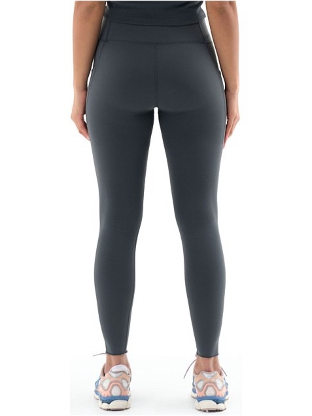 P.E. NATION RECALIBRATE LEGGINGS
Size Medium - Picture 3 of 8